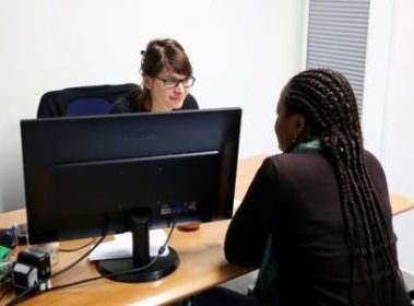 découvrir - Service Redes Reconnaissance diplômes étrangers en Suisse, pendant la consultation