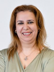 Loubna Hamri, aide comptable