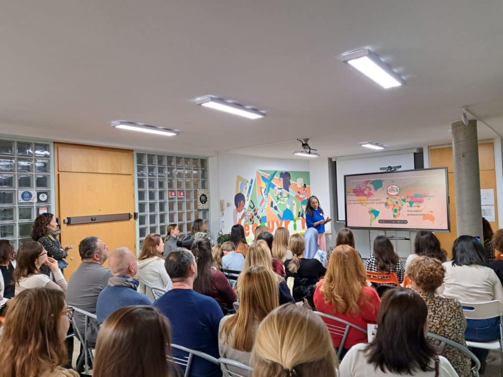 Soirée d'information et de réseautage de l'association découvrir : Réseautez : La clé de votre intégration professionnelle en Suisse